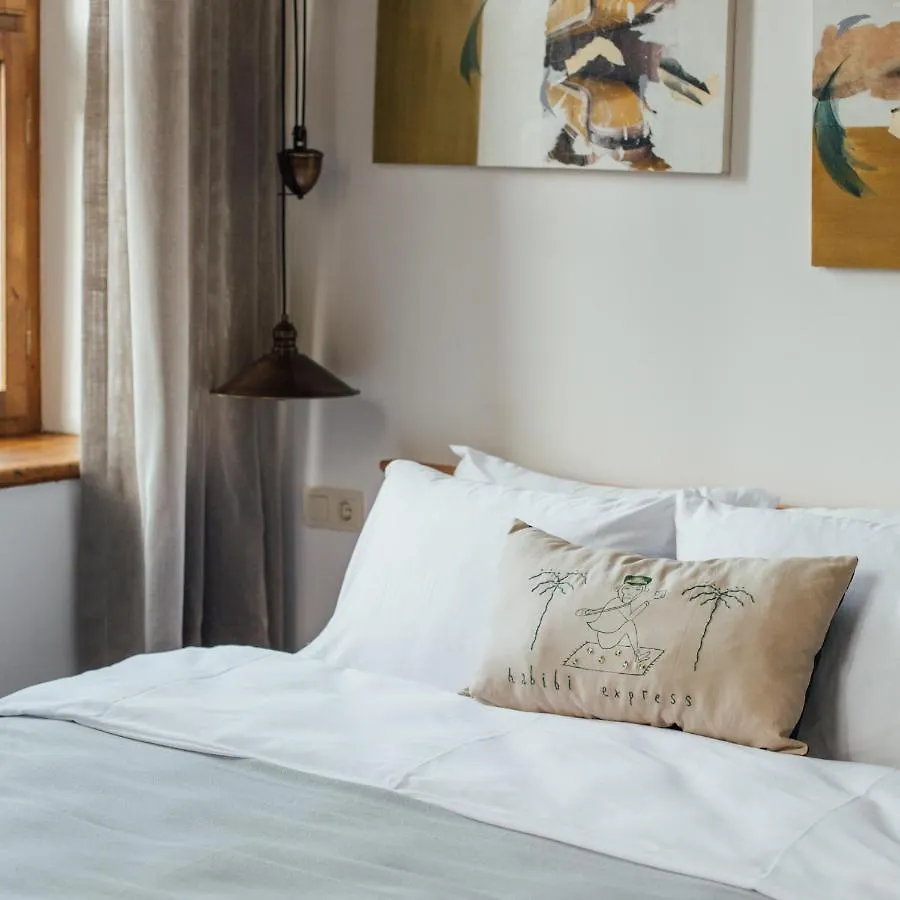 Suolo Urla Hotel 0*,